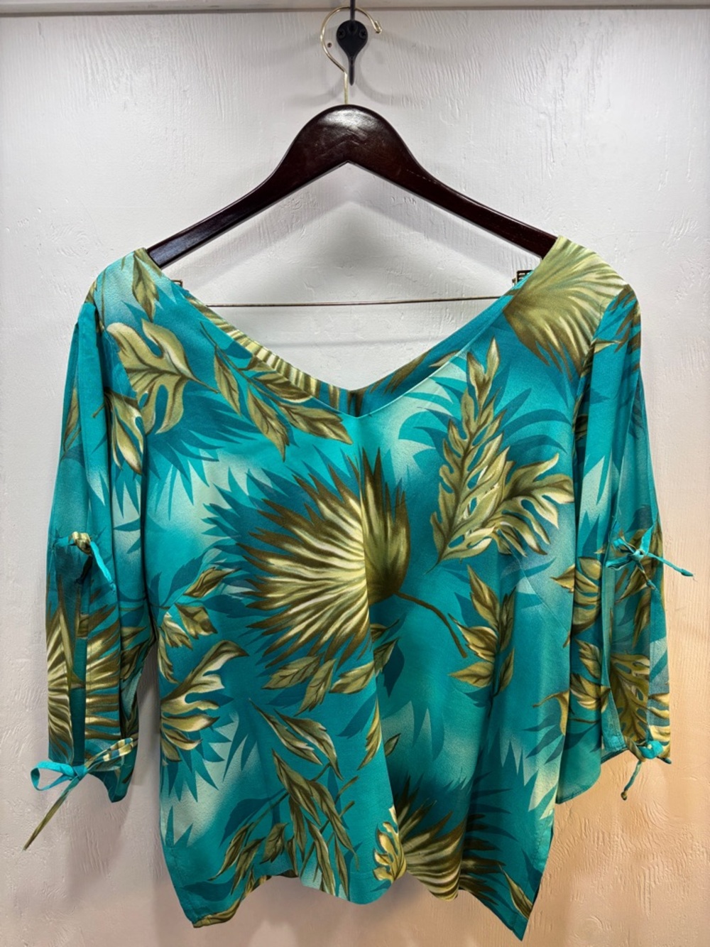 2 PC Women’s Teal Tropical V-Neck Blouse & Capri Set Cold Sholder Plus Size XXL